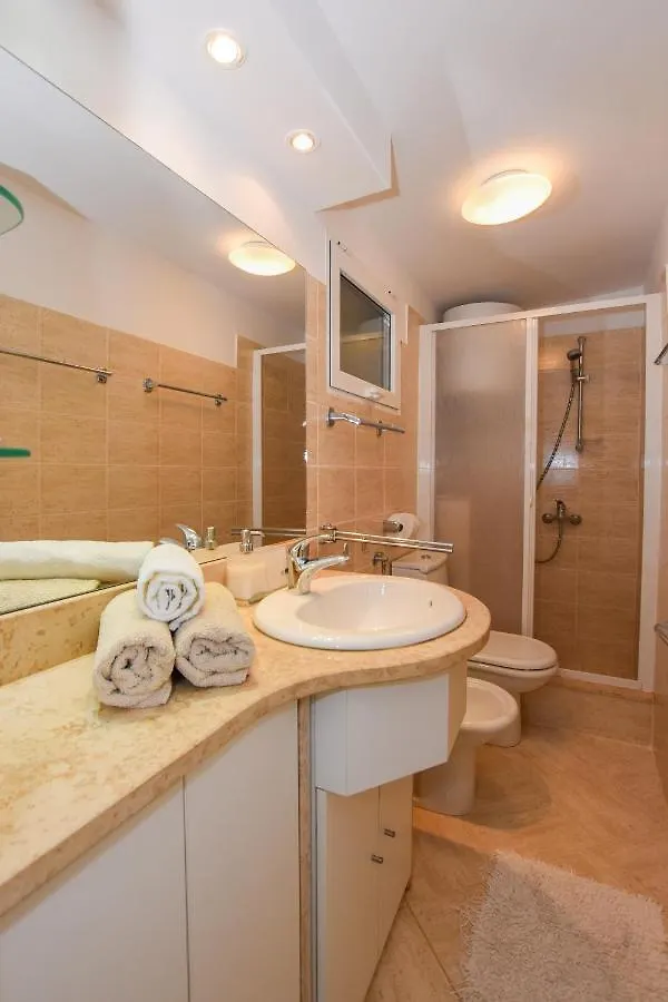 Seaside Holiday House Mandre, Pag - 19691 Kolan Croatia